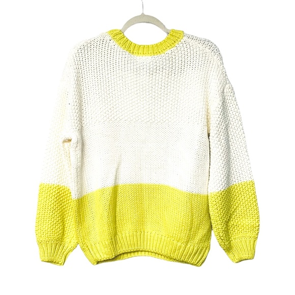 NEW Elodie Nordstrom Colorblock Crew Neck Sweater - Picture 8 of 10